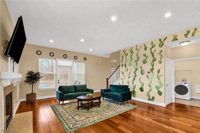 1915 Teakwood Drive, Ontario, OH 44906