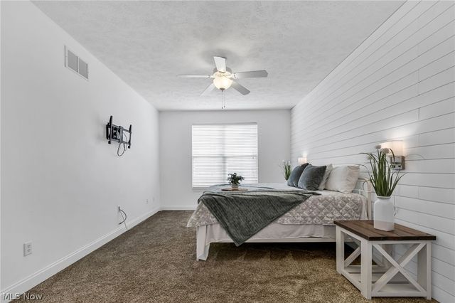 1915 Teakwood Drive, Ontario, OH 44906