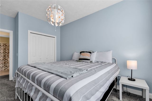 1915 Teakwood Drive, Ontario, OH 44906