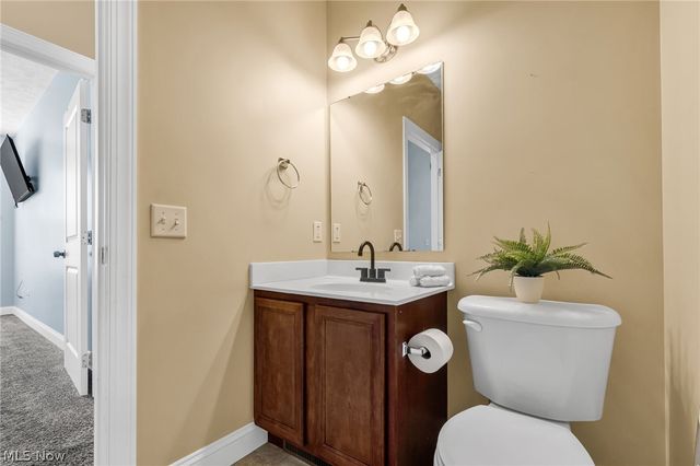 1915 Teakwood Drive, Ontario, OH 44906