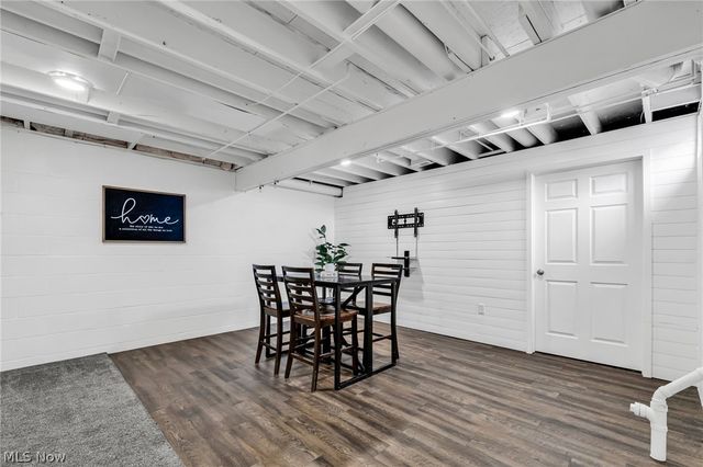 1915 Teakwood Drive, Ontario, OH 44906