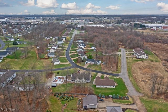 1915 Teakwood Drive, Ontario, OH 44906