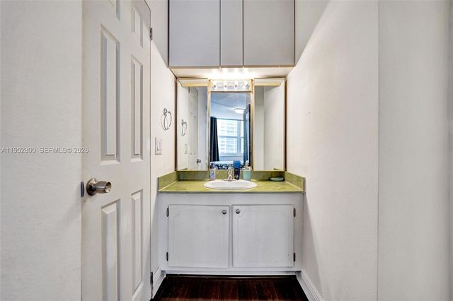 2201 S Ocean Dr 608, Hollywood, FL 33019