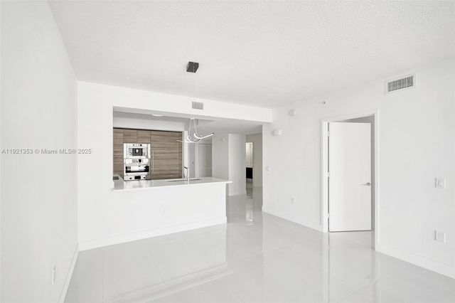 330 Sunny Isles Blvd 5-805, Sunny Isles Beach, FL 33160