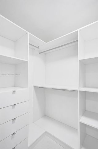 330 Sunny Isles Blvd 5-805, Sunny Isles Beach, FL 33160