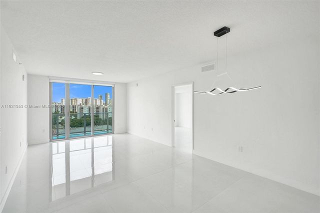 330 Sunny Isles Blvd 5-805, Sunny Isles Beach, FL 33160