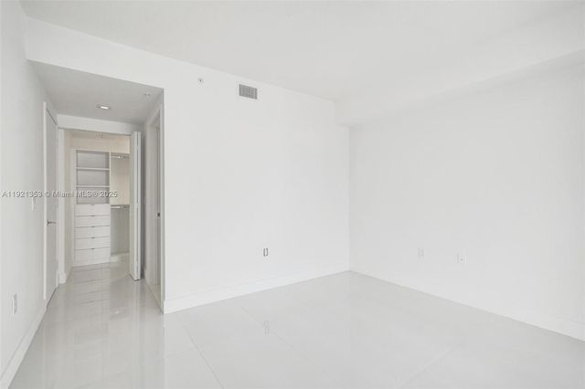 330 Sunny Isles Blvd 5-805, Sunny Isles Beach, FL 33160