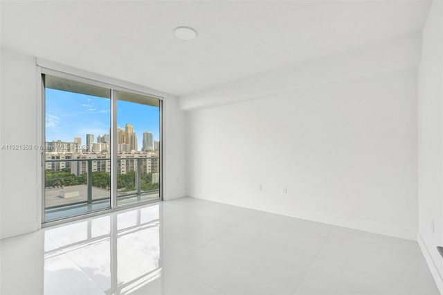 330 Sunny Isles Blvd 5-805, Sunny Isles Beach, FL 33160