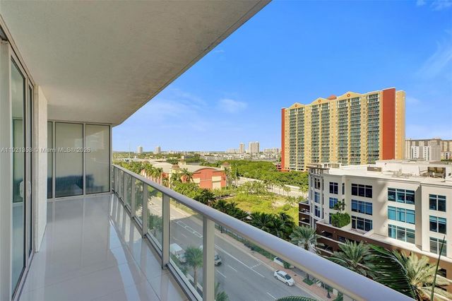 330 Sunny Isles Blvd 5-805, Sunny Isles Beach, FL 33160