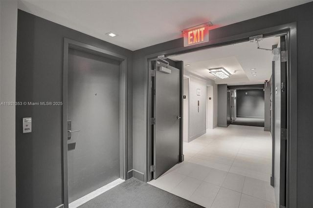 330 Sunny Isles Blvd 5-805, Sunny Isles Beach, FL 33160