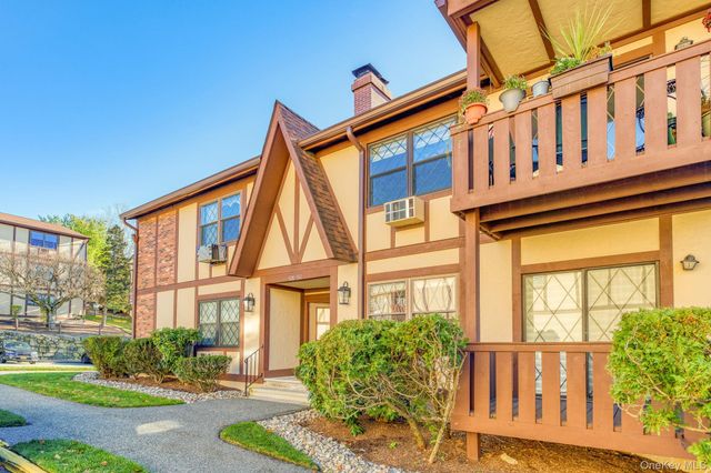 509 Sierra Vista Lane 509, Valley Cottage, NY 10989