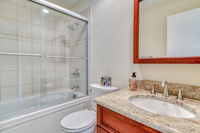 509 Sierra Vista Lane 509, Valley Cottage, NY 10989