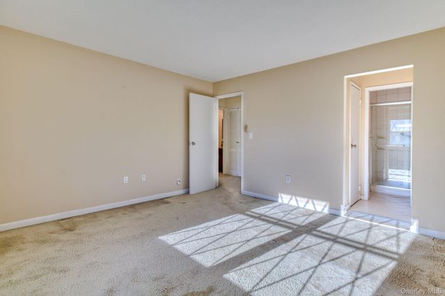 509 Sierra Vista Lane 509, Valley Cottage, NY 10989