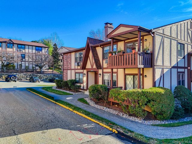 509 Sierra Vista Lane 509, Valley Cottage, NY 10989