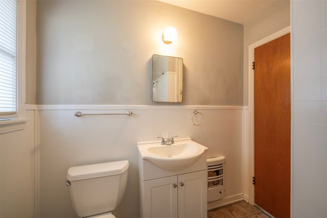 1226 S Brazos Street, Weatherford, TX 76086