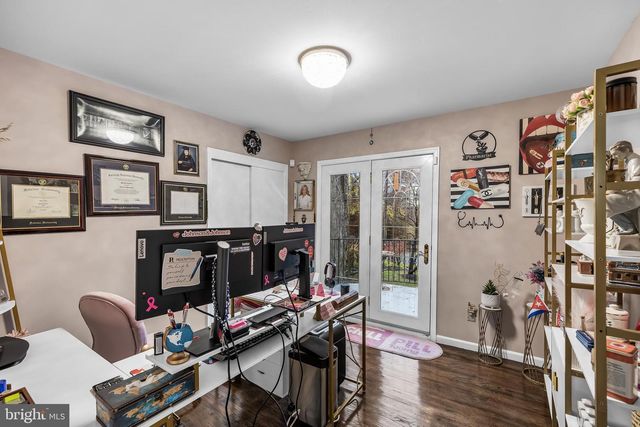 68 CROOKED LN, Cherry Hill, NJ 08034