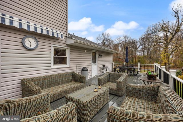 68 CROOKED LN, Cherry Hill, NJ 08034