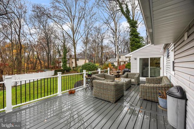 68 CROOKED LN, Cherry Hill, NJ 08034