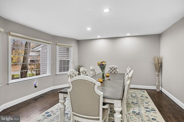 68 CROOKED LN, Cherry Hill, NJ 08034