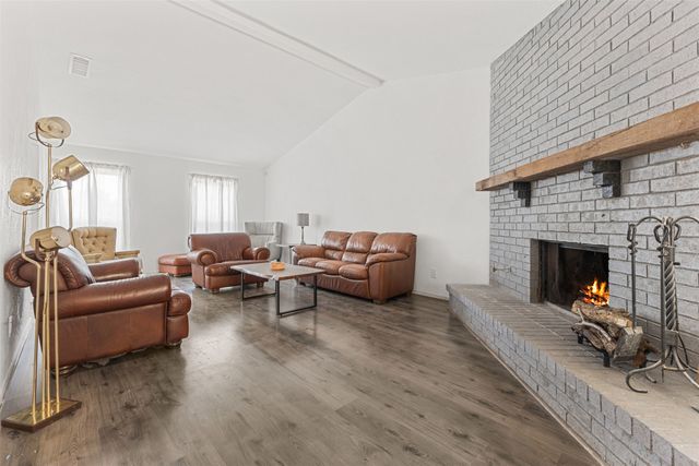 7233 Bayberry Lane, Dallas, TX 75249