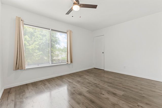 7233 Bayberry Lane, Dallas, TX 75249