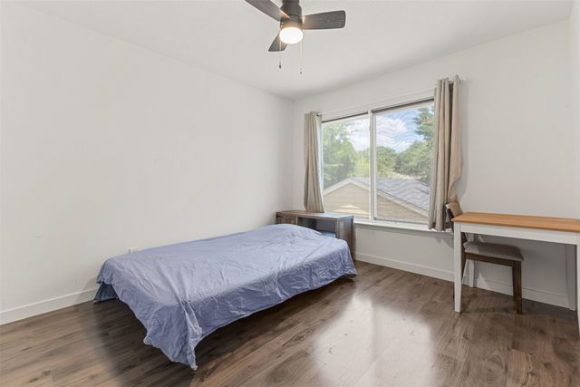 7233 Bayberry Lane, Dallas, TX 75249