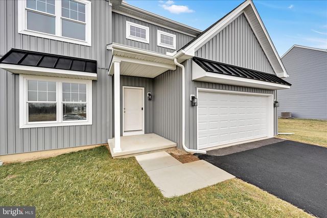 10659 JONESTOWN RD, Annville, PA 17003