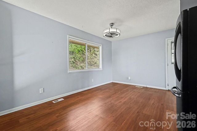 2601 Devon Drive, Dallas, NC 28034