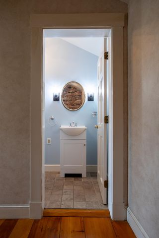 36 State Street, Portsmouth, NH 03801