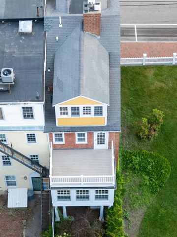 36 State Street, Portsmouth, NH 03801