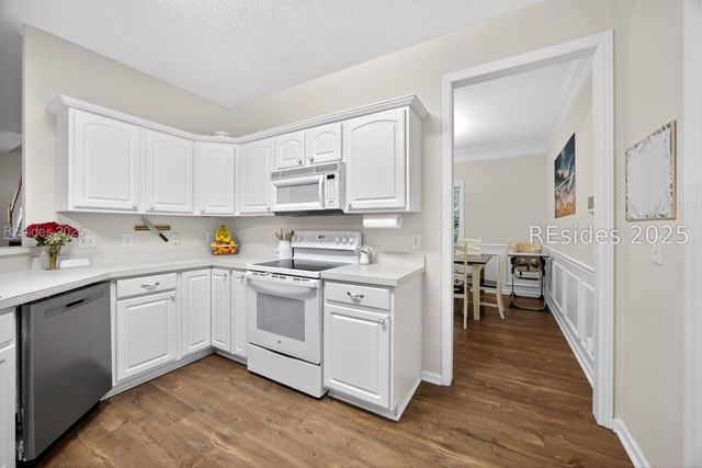 15 Mayfair Dr, Bluffton, SC 29910