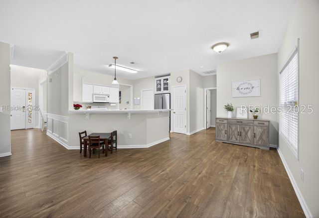 15 Mayfair Dr, Bluffton, SC 29910