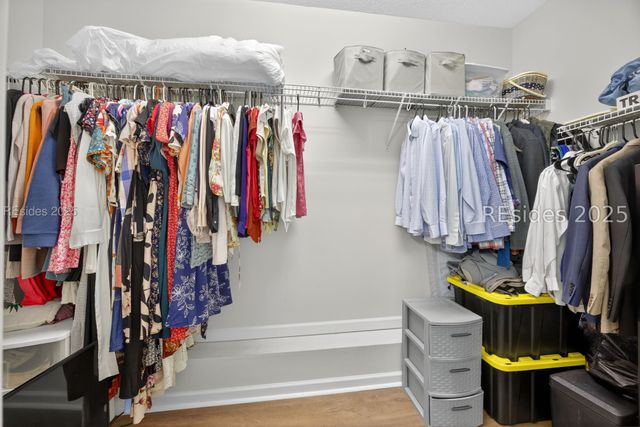 15 Mayfair Dr, Bluffton, SC 29910