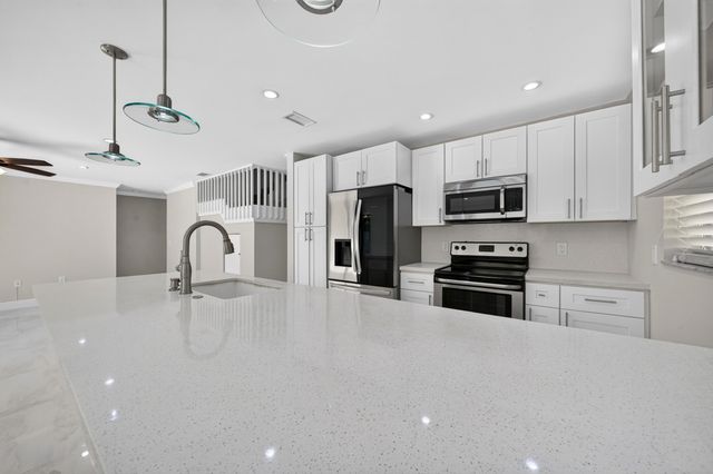6765 NW 75th Place, Parkland, FL 33067