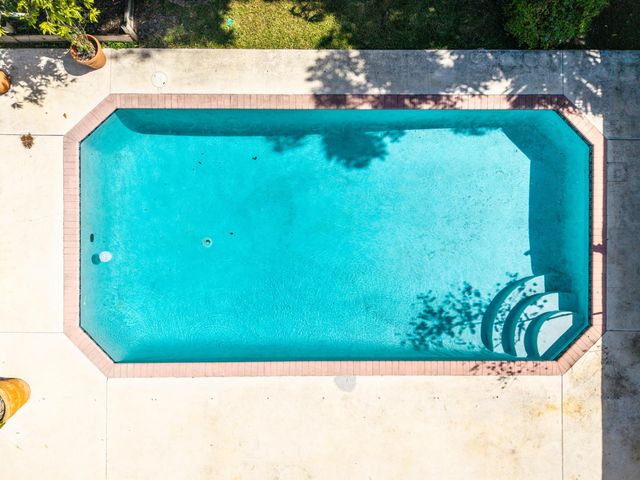 6765 NW 75th Place, Parkland, FL 33067