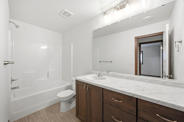 5227 11th Street W, West Fargo, ND 58078