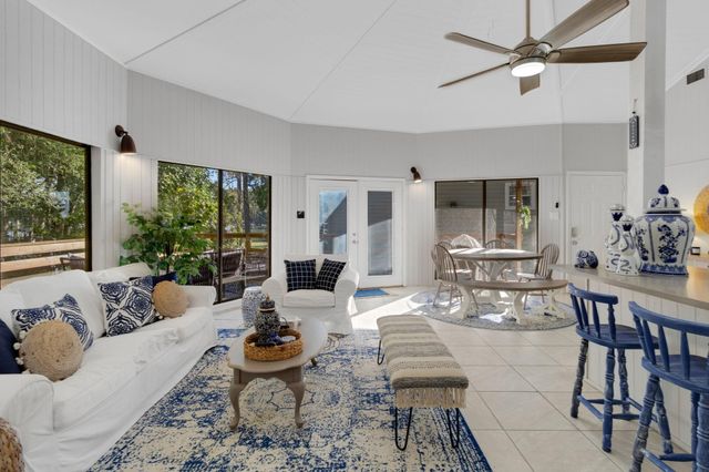 90 Harbour Lane, Coldspring, TX 77331
