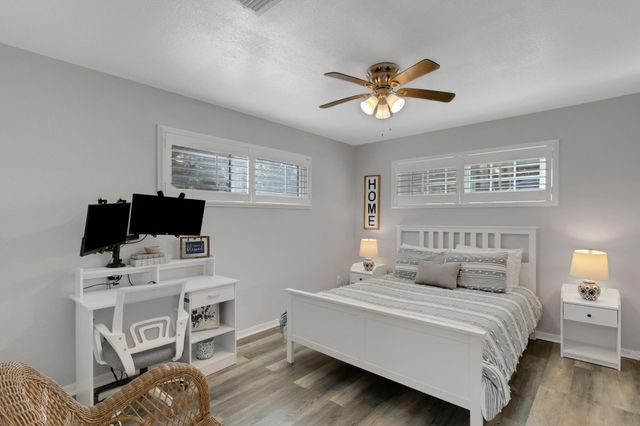 90 Harbour Lane, Coldspring, TX 77331