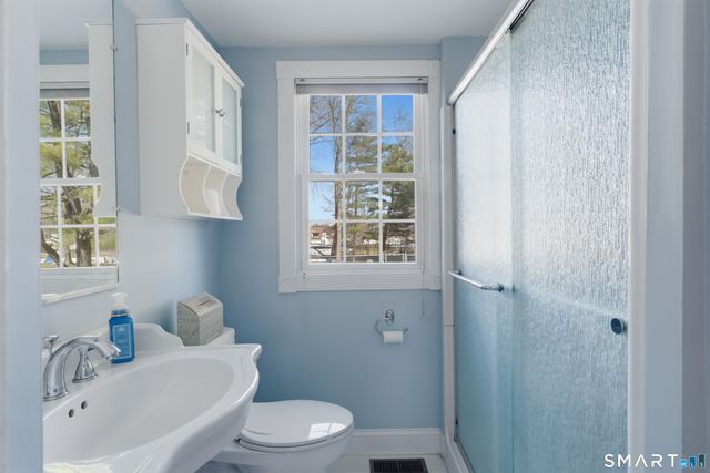 20 Browning Avenue, Newington, CT 06111