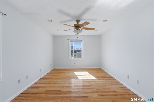 20 Browning Avenue, Newington, CT 06111