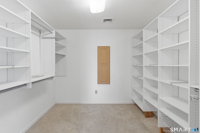 20 Browning Avenue, Newington, CT 06111