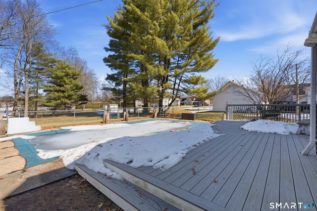 20 Browning Avenue, Newington, CT 06111