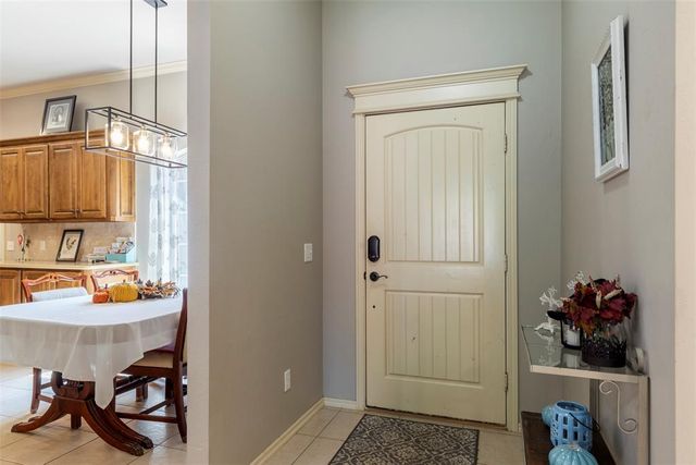 1043 Hidden Oaks Way, Guthrie, OK 73044