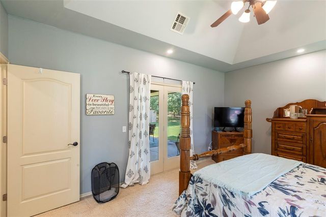 1043 Hidden Oaks Way, Guthrie, OK 73044