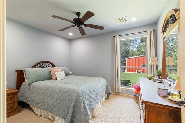 1043 Hidden Oaks Way, Guthrie, OK 73044
