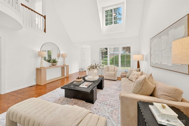 6831 117th Avenue NE, Kirkland, WA 98033