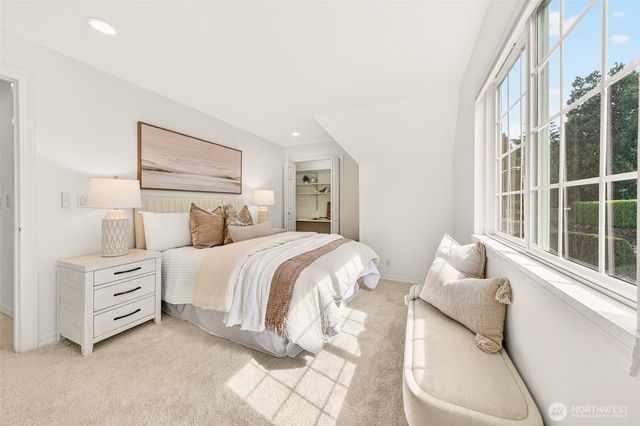 6831 117th Avenue NE, Kirkland, WA 98033