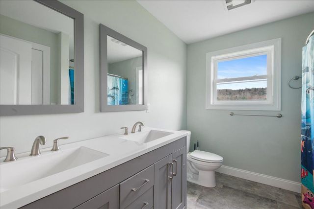 482 Pidgeon Hill Road, Franklin, VT 05457