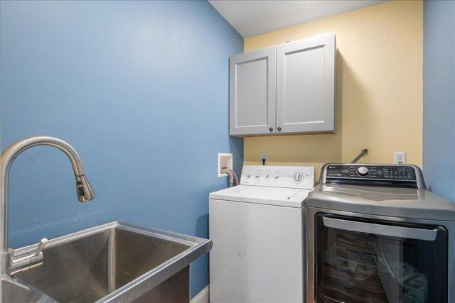 482 Pidgeon Hill Road, Franklin, VT 05457