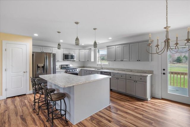 482 Pidgeon Hill Road, Franklin, VT 05457